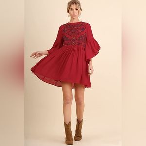 NWT Umgee Floral Embroidered Keyhole Dress Boho Burgundy Size Small